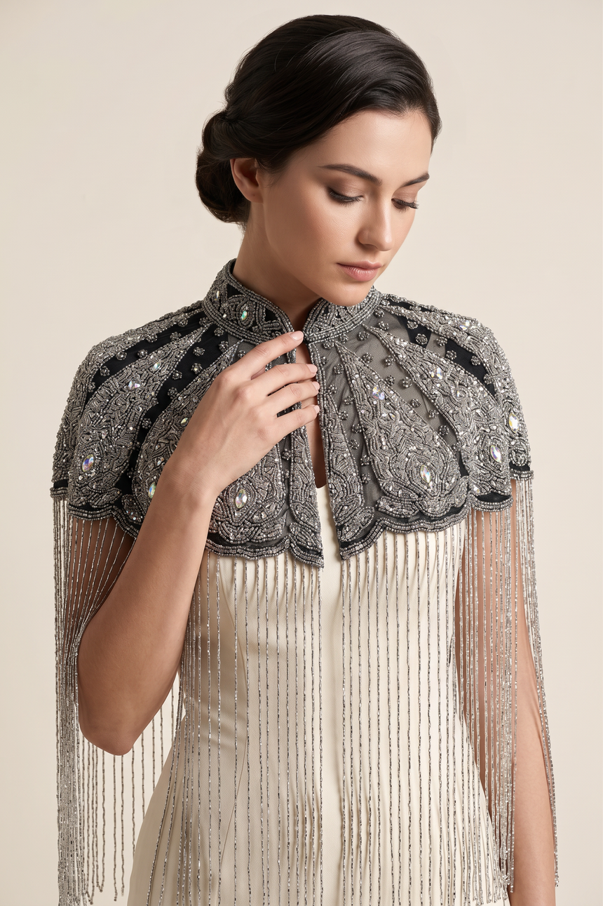 ibBan Black Hand Beaded Party Cape | Cape de soirée de luxe brodée - Mazi