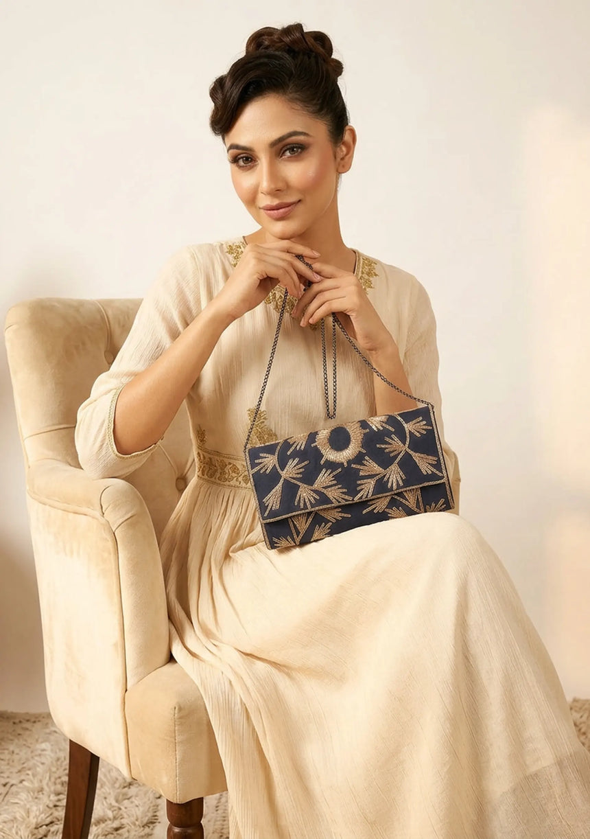 Women's Embroidered Canvas Wallat - Areeba