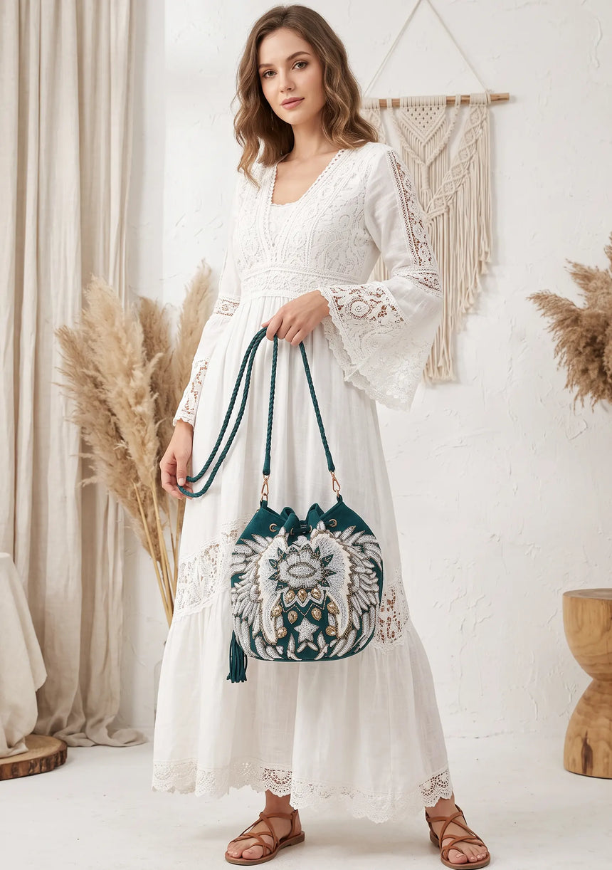 ibBan Embellished hand Embroidery Bucket Bag - Loana