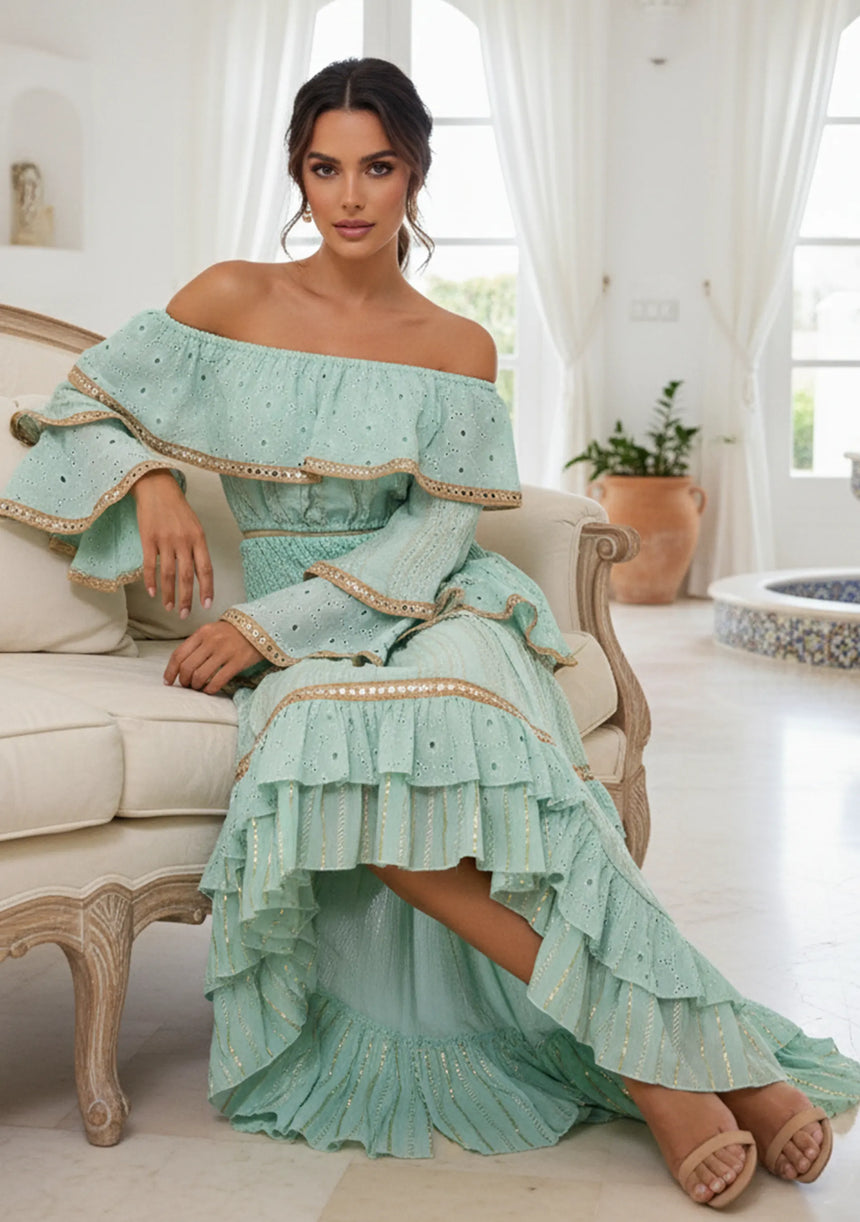 ibBan Women’s Hand Embroidered Skirt & Blouse Set - Umida