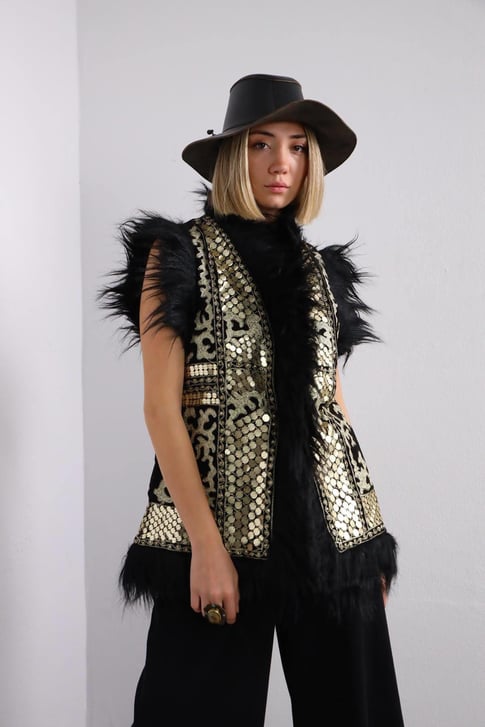 ibBan Hand Embroidered Winter Gilet | Women's Fur Gilet - Alara