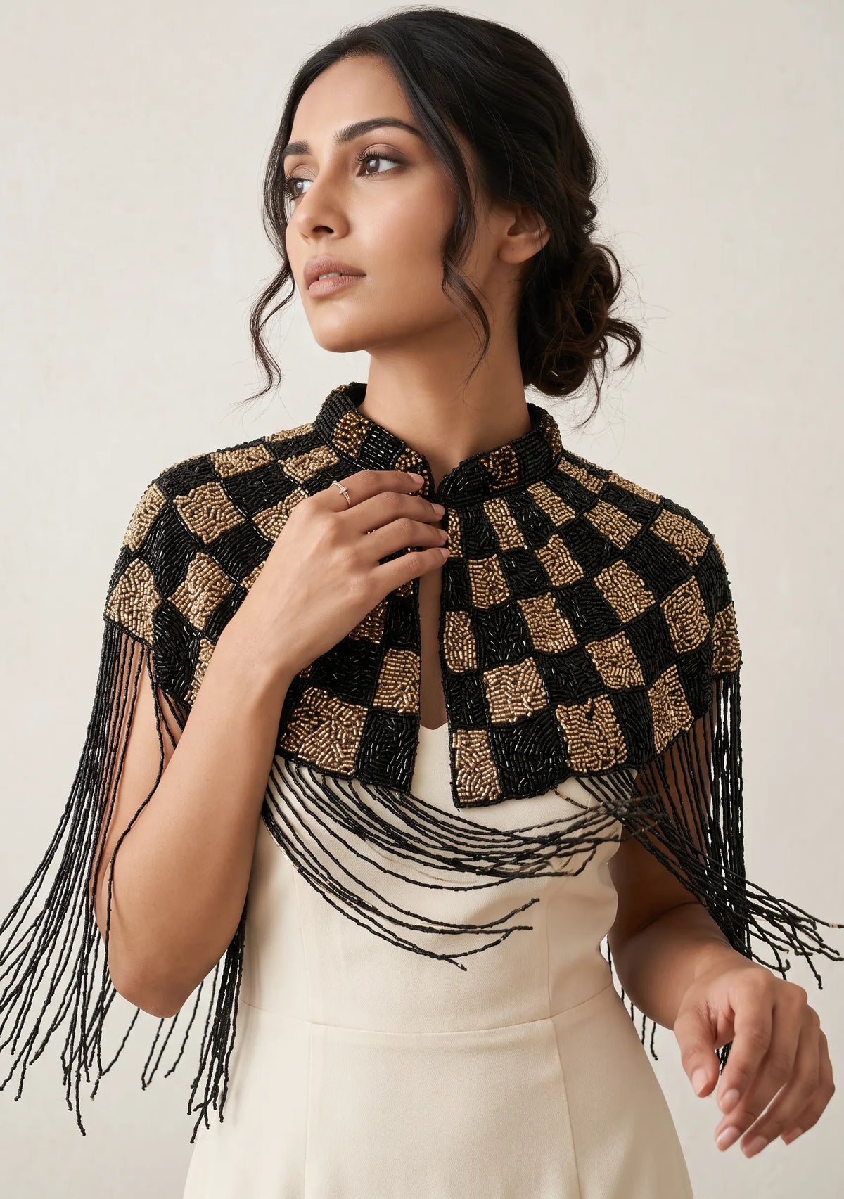 ibBan Luxury Embroidered Evening Cape - Gunsa