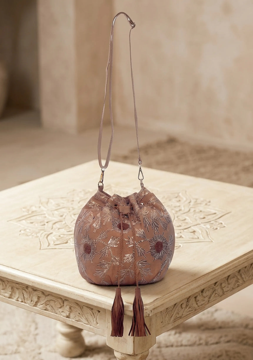 Women's Embroidered Canvas Pottlybag - Areeba