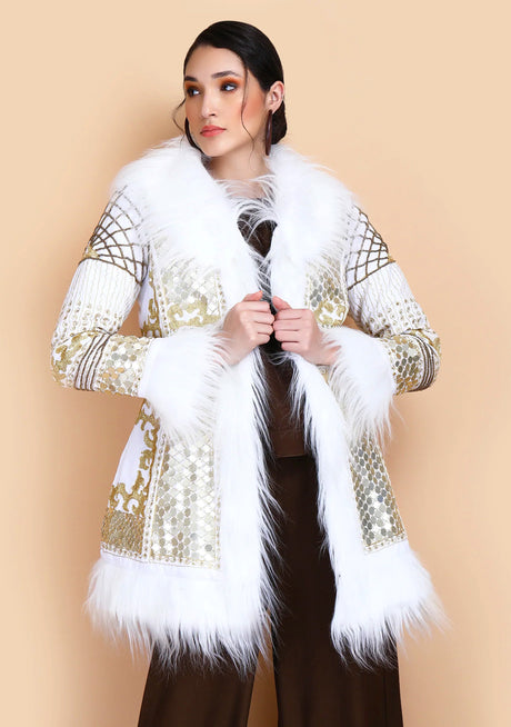 Manteau court bohème Alara pour femme, peint à la main, artisanal
