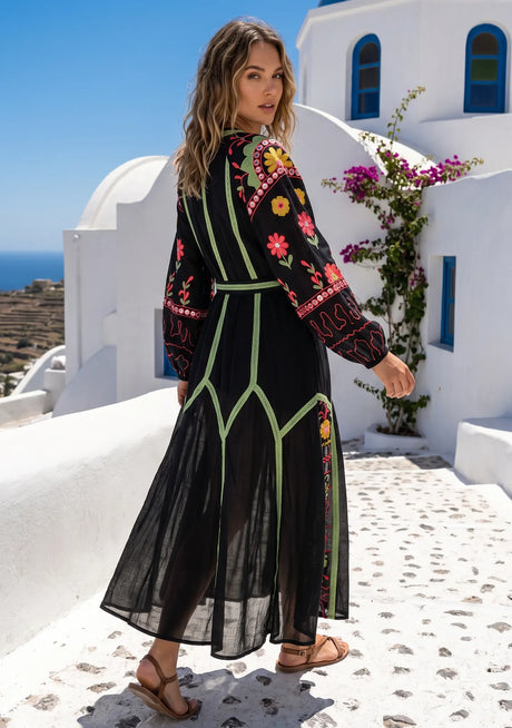 Robe longue en coton brodé rose ibBan | Vêtements de plage bohème pour femmes-Orla