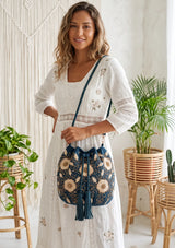 ibBan Floral Embellished Canvas Bucket Bag - Johri