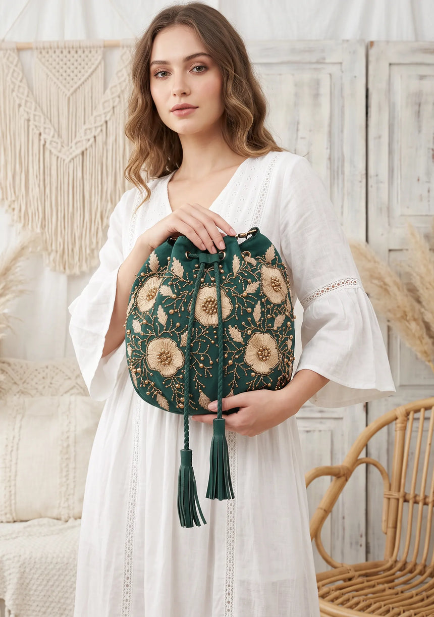 ibBan Floral Embellished Canvas Bucket Bag - Johri