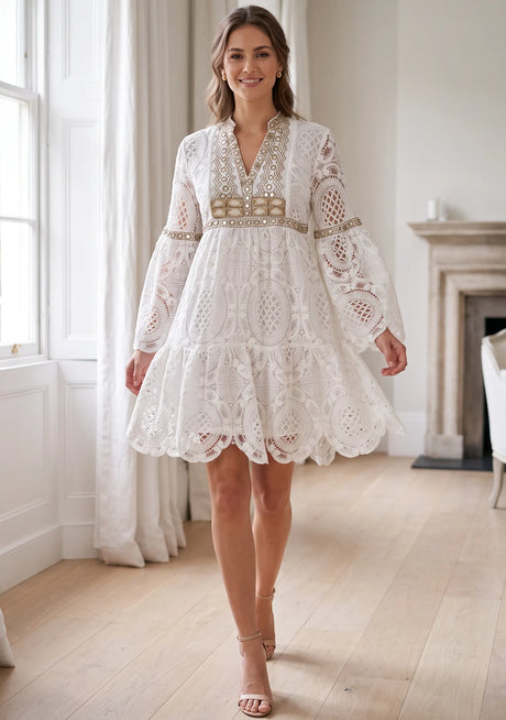 Robe Courte ibBan White Brodée Main en Dentelle | Robe de Luxe pour Femme - Isobel