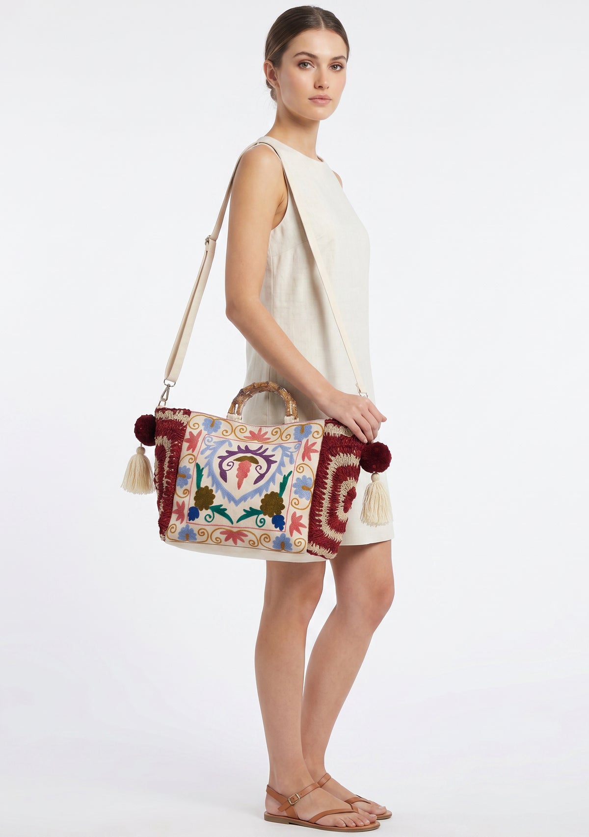 ibBan Women's Hand Embroidered Tote Bag - Ziva